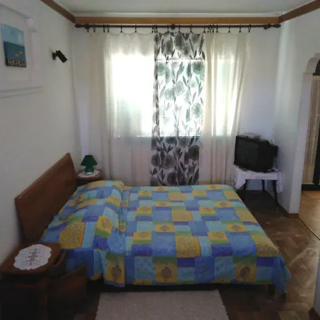 Apartment Ina Funtana
